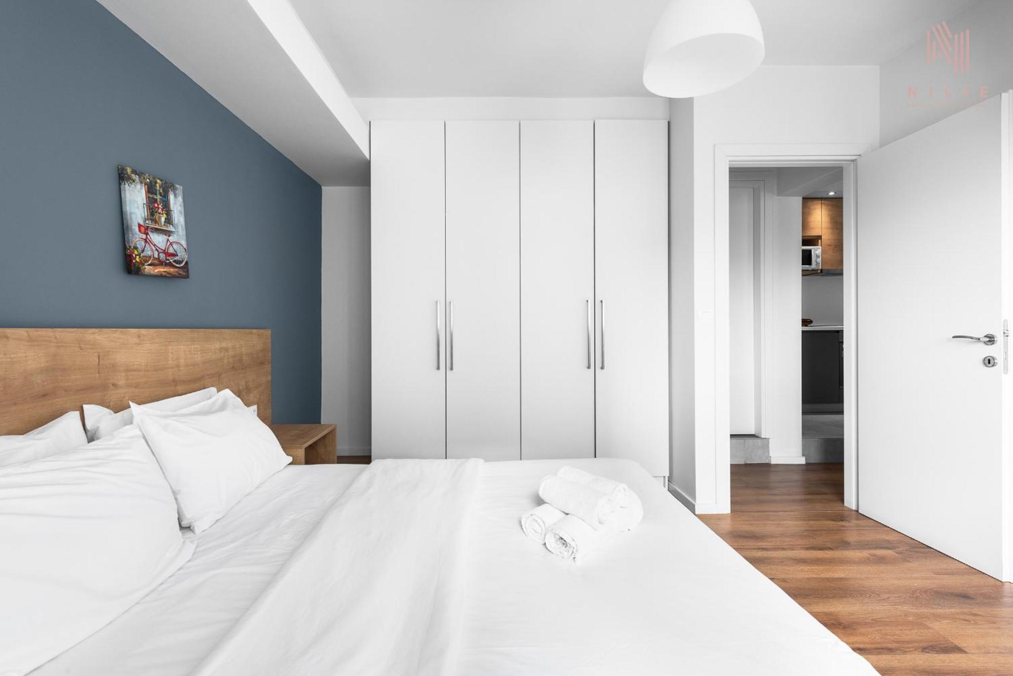 Civilian , Nilie Hospitality Mgmt Apartment