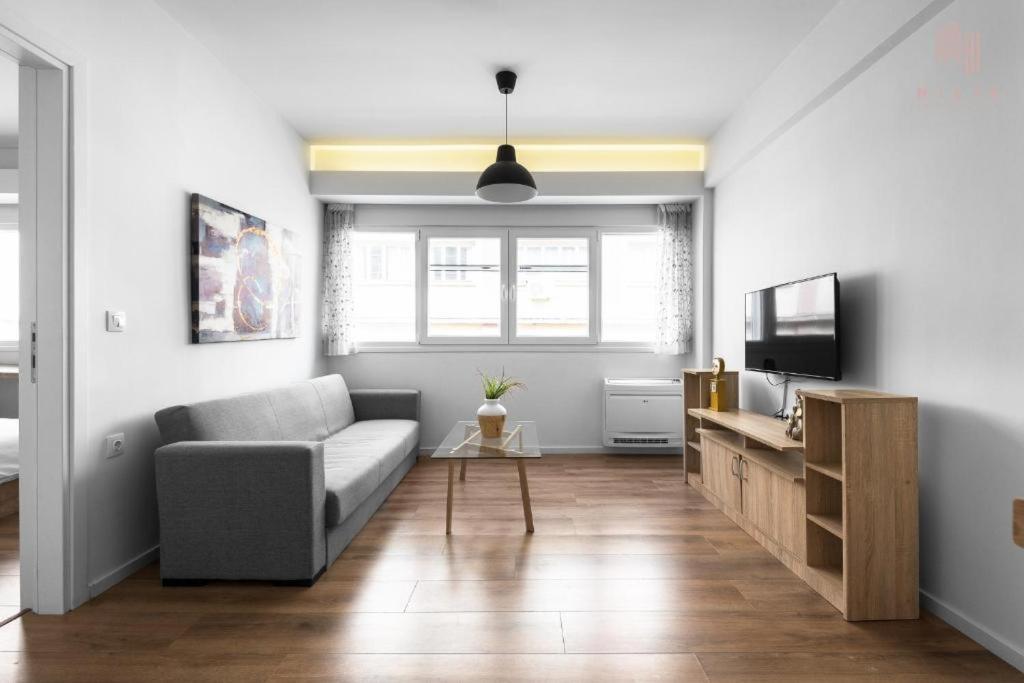 Apartment Civilian , Nilie Hospitality Mgmt